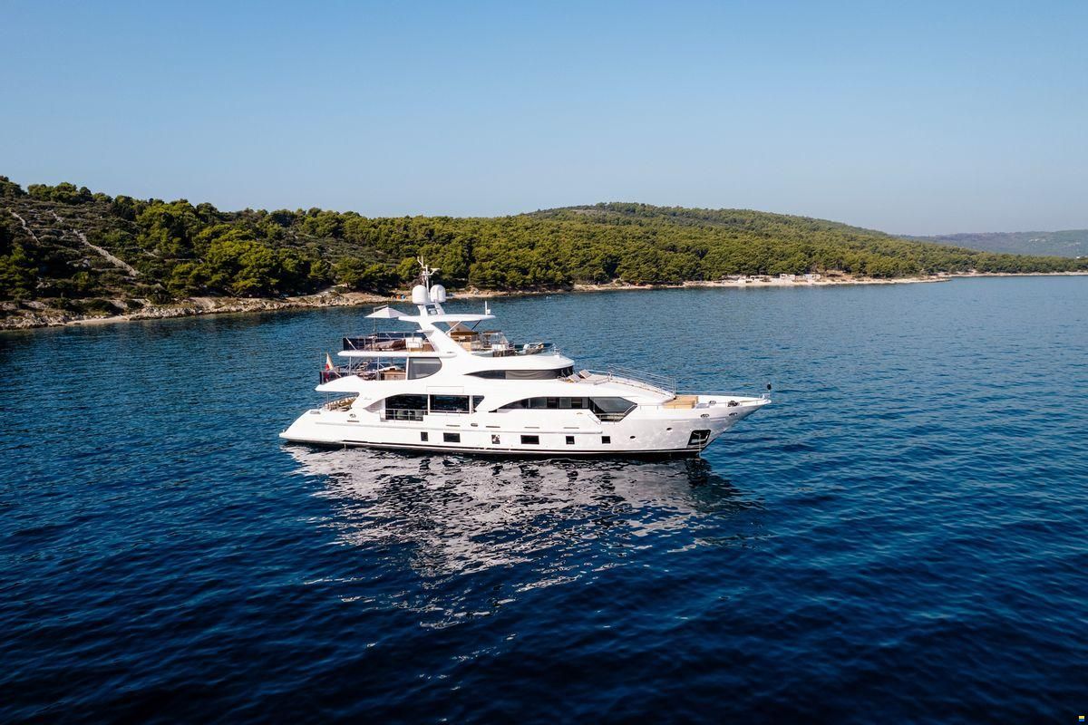 Benetti 108 Tradition Supreme