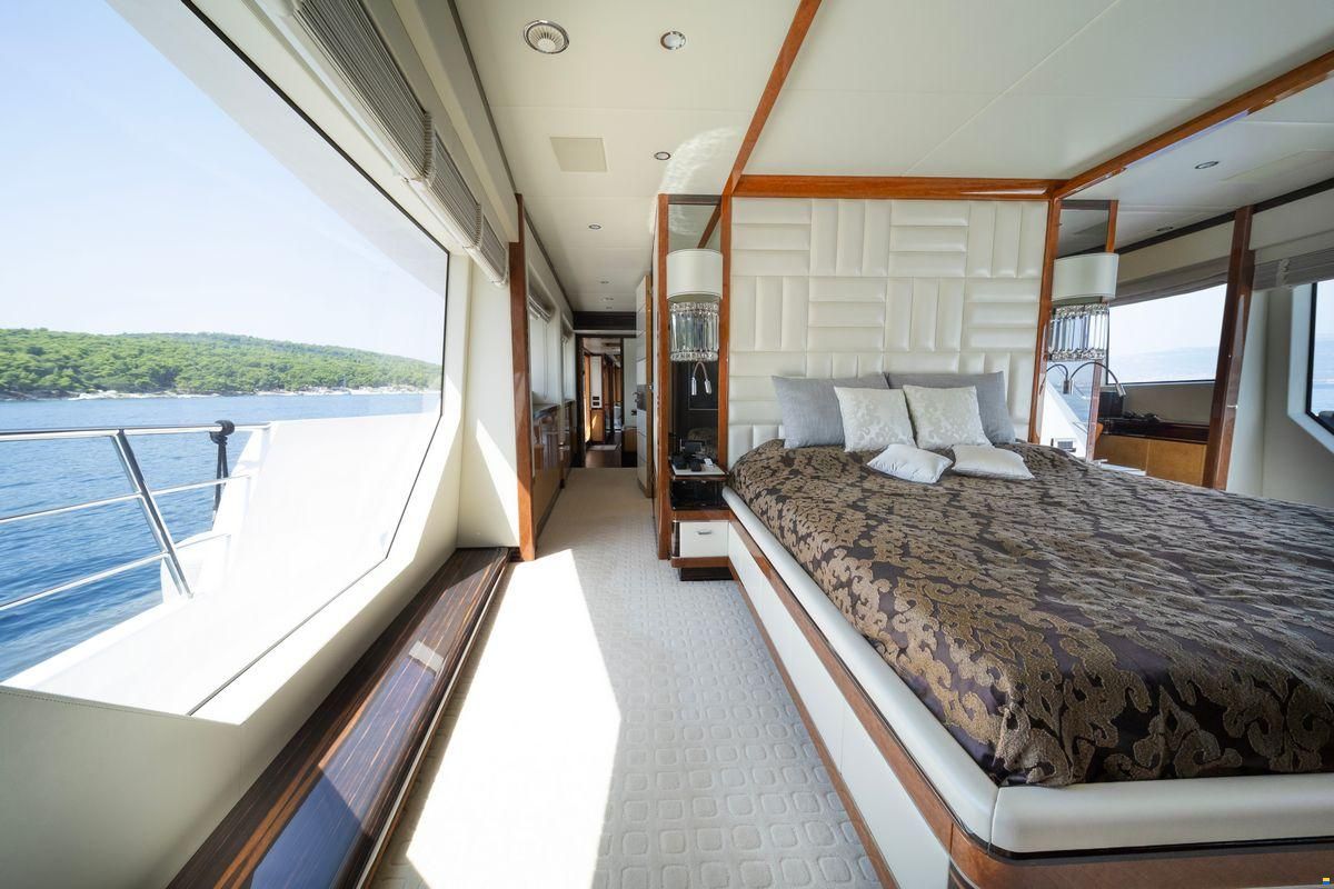 Benetti 108 Tradition Supreme
