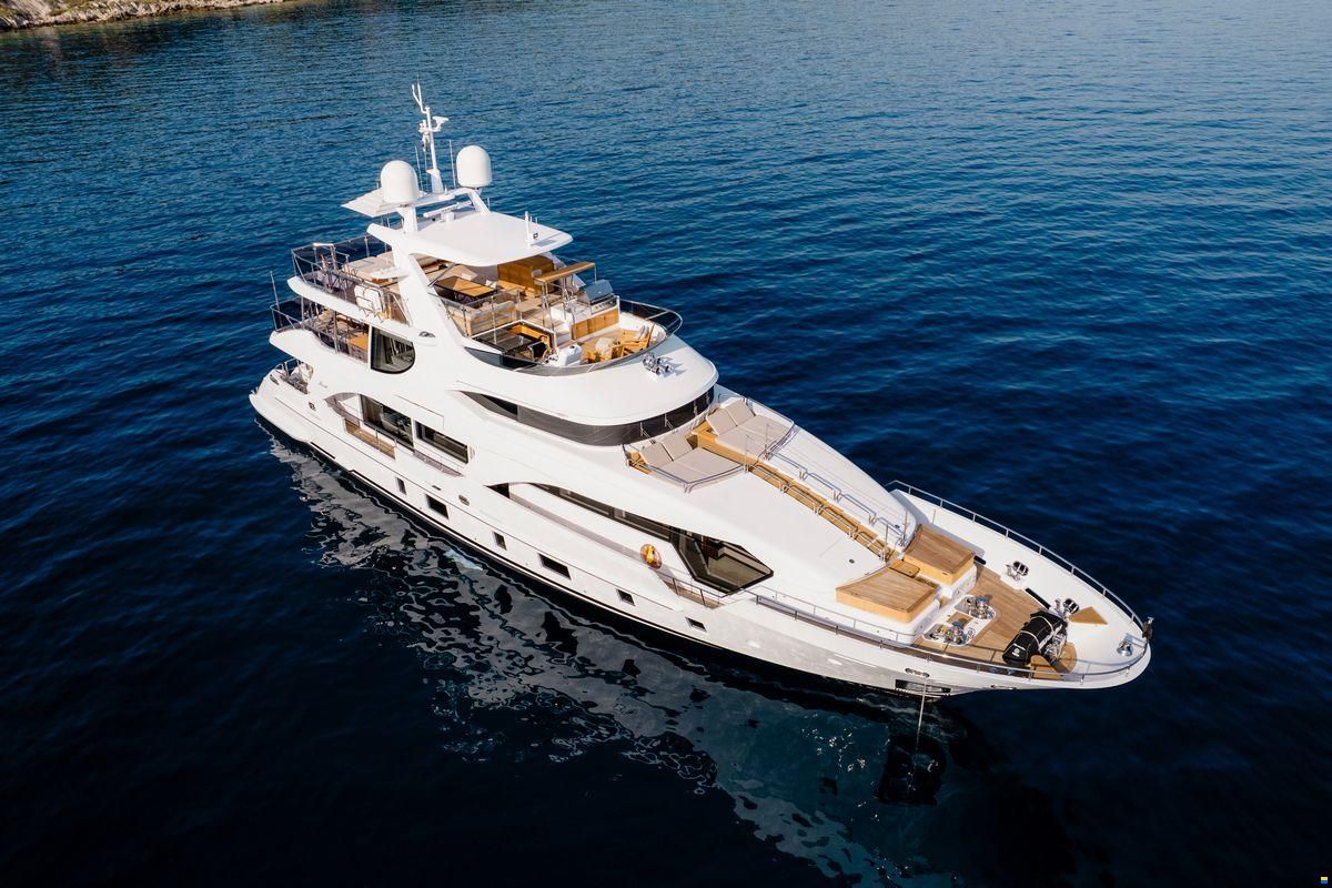 Benetti 108 Tradition Supreme