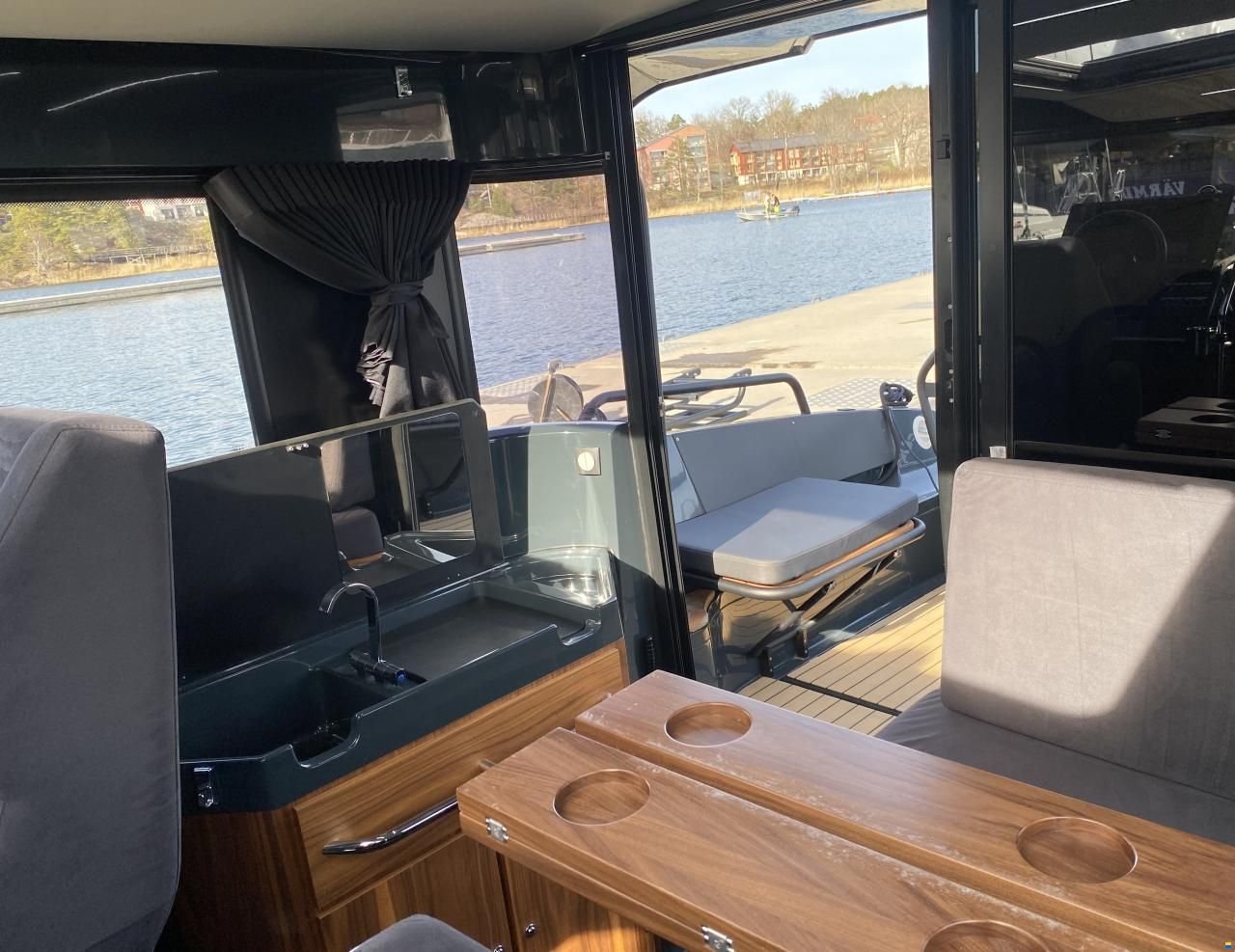 XO Boats EXPLR 10 S+