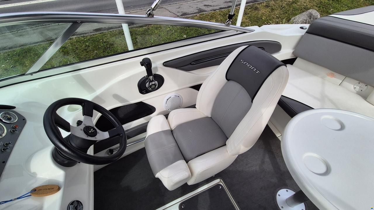 Sea Ray 205 Sport