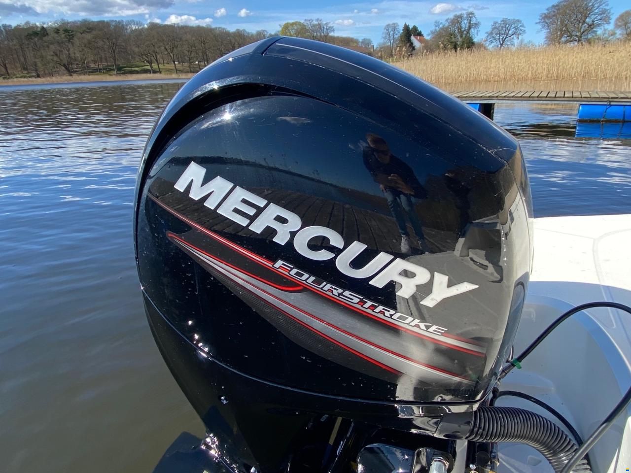 Bayliner VR5