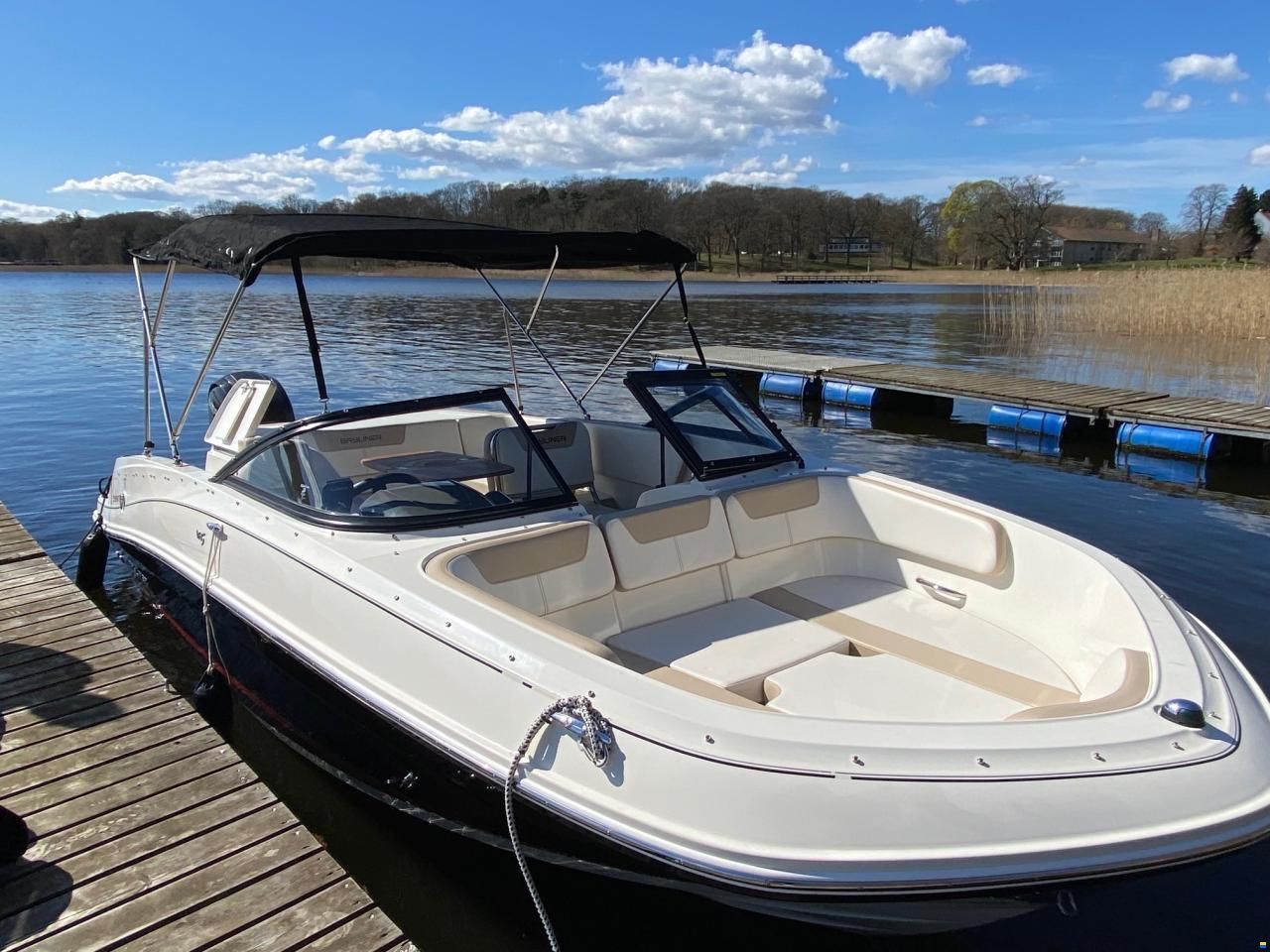 Bayliner VR5
