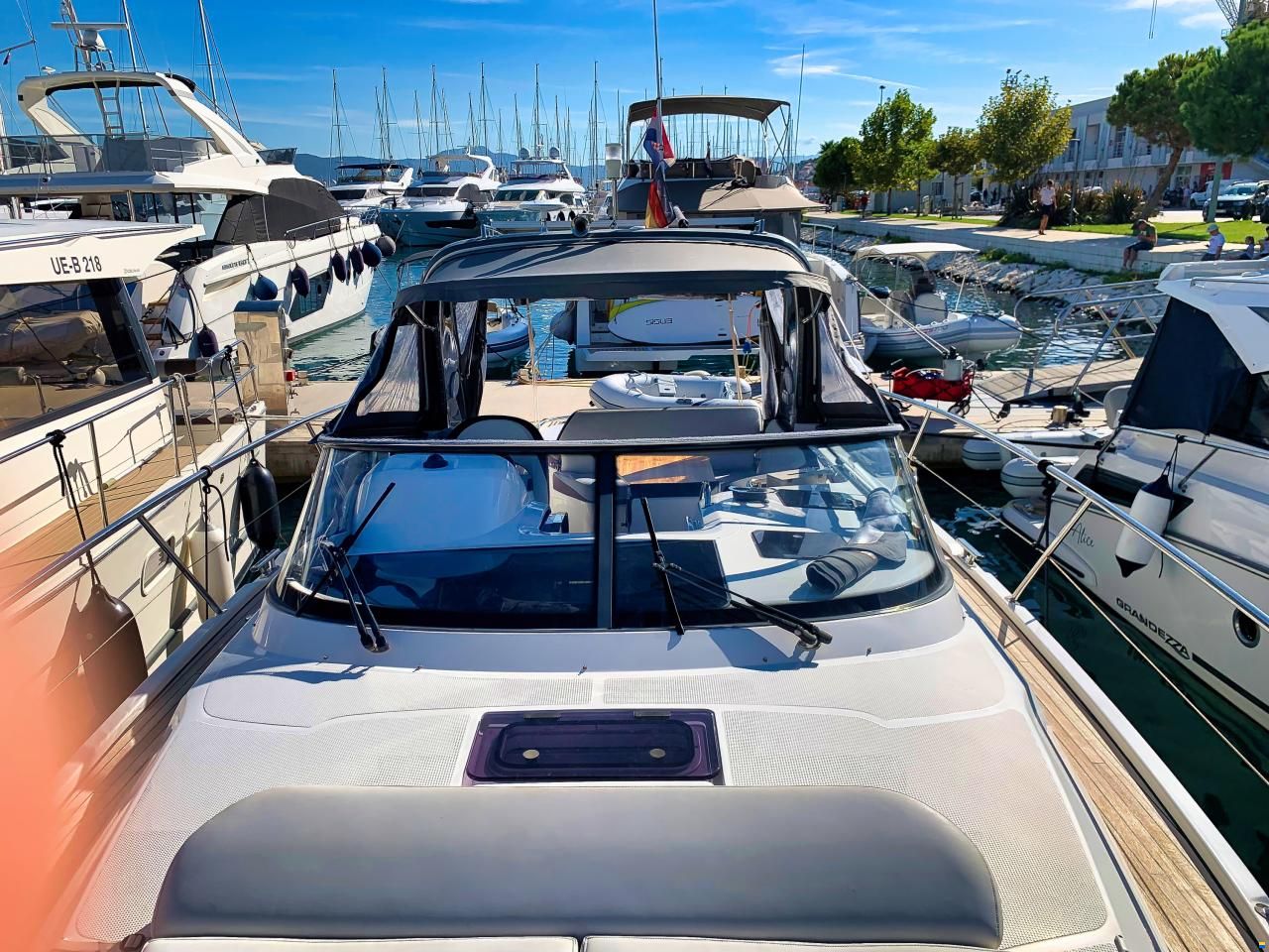Bavaria 32 Sport Open