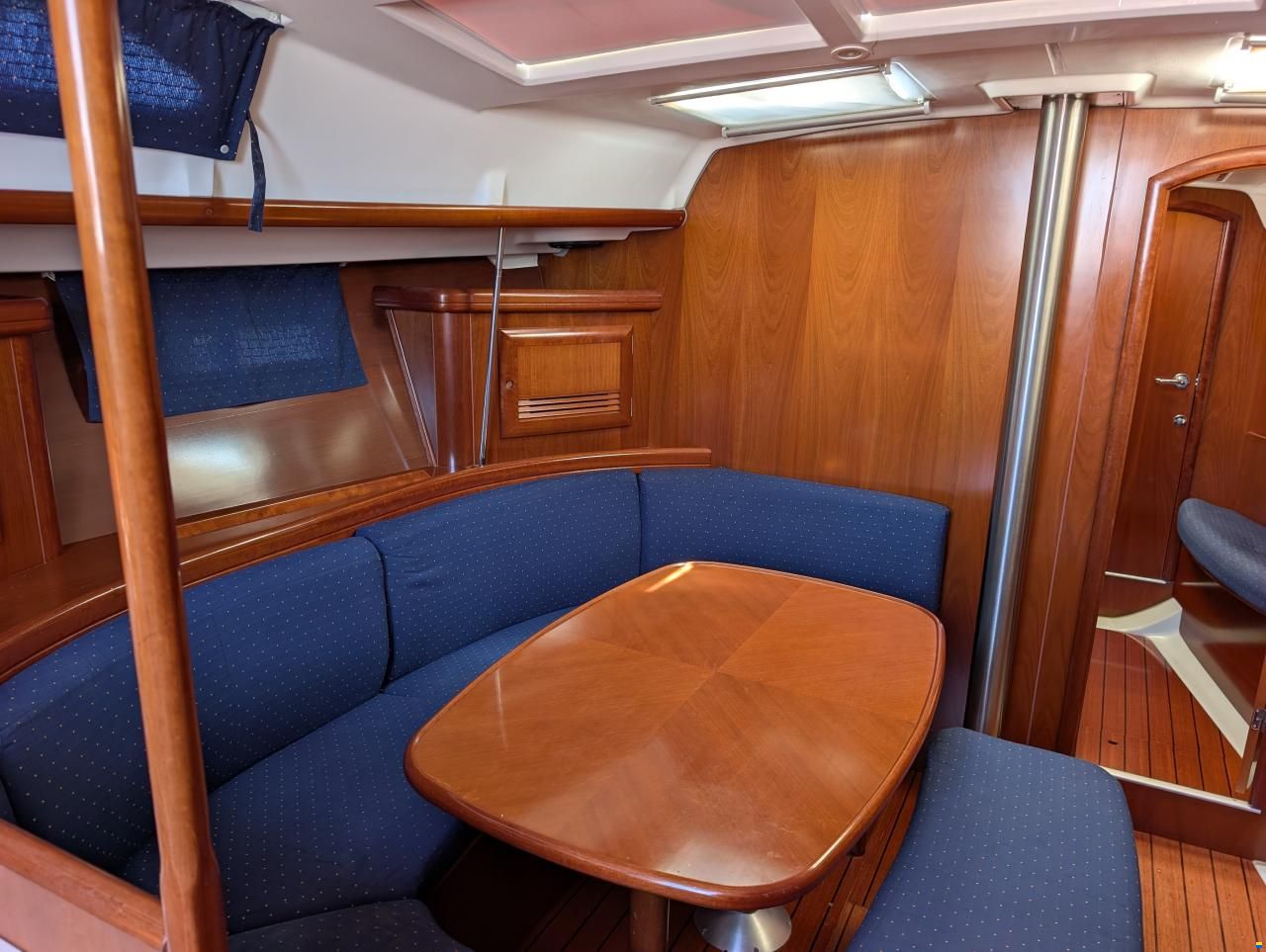 Beneteau Oceanis Clipper 393