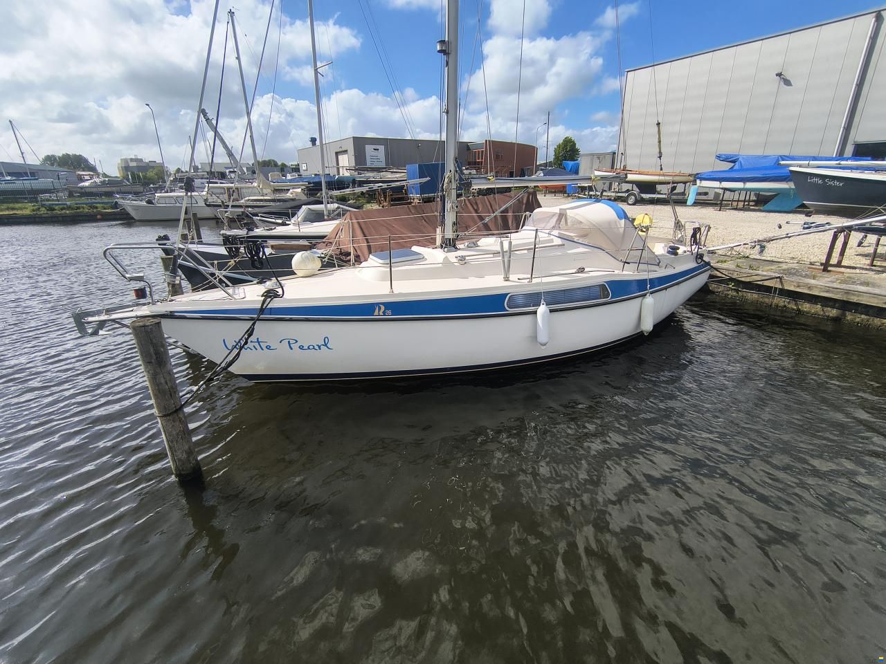 Hallberg-Rassy 26