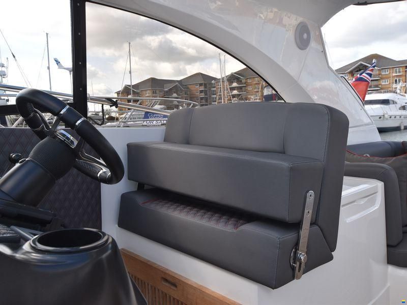 Sunseeker Portofino 47