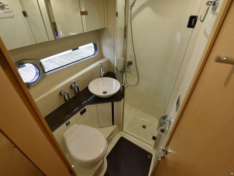 Sunseeker Portofino 40