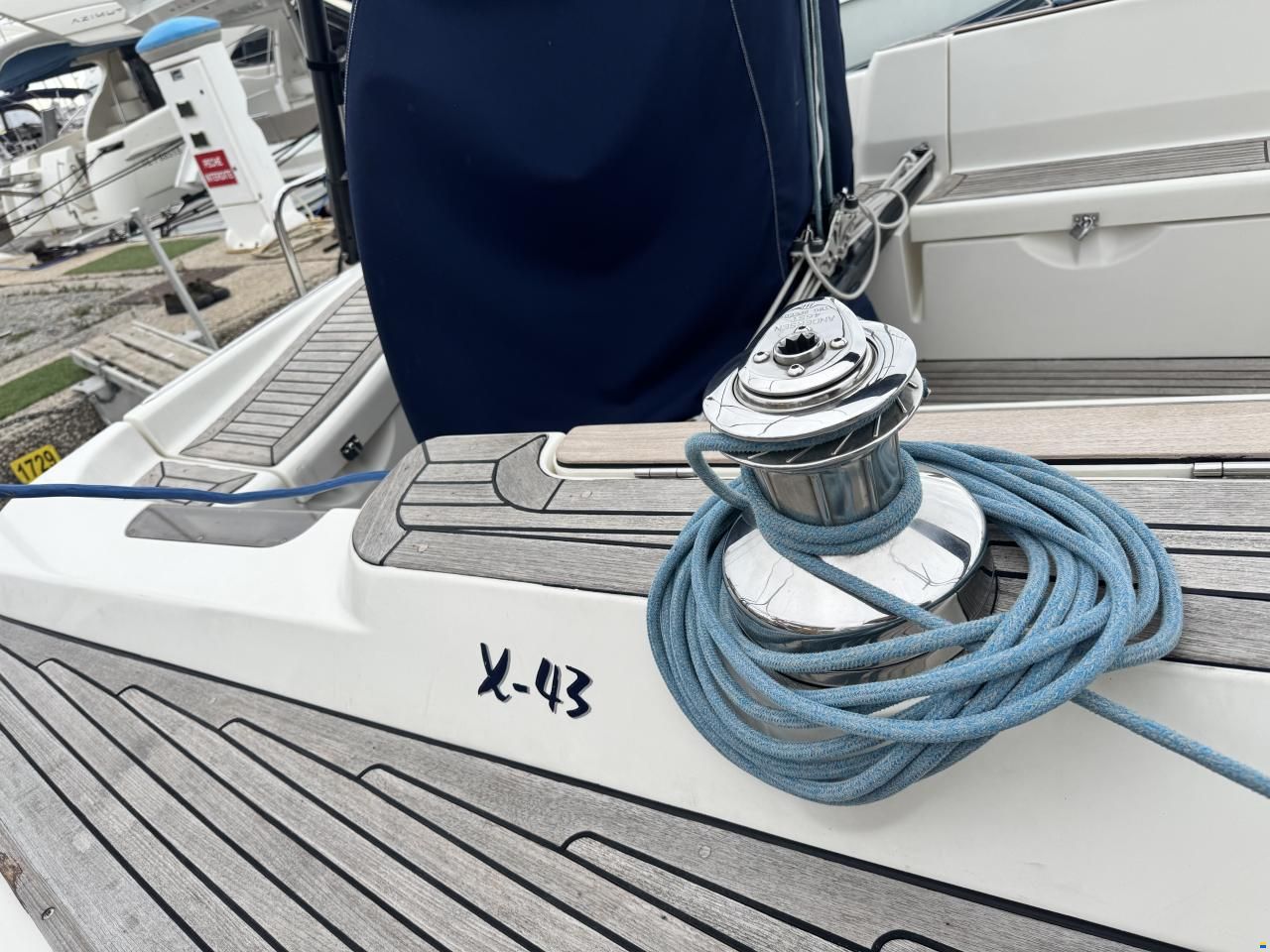 X-Yachts X-43