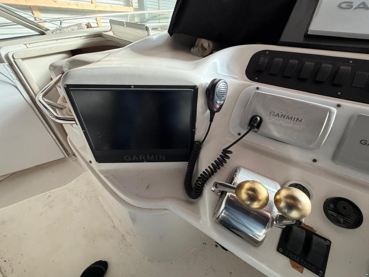 Sea Ray 400 Sundancer