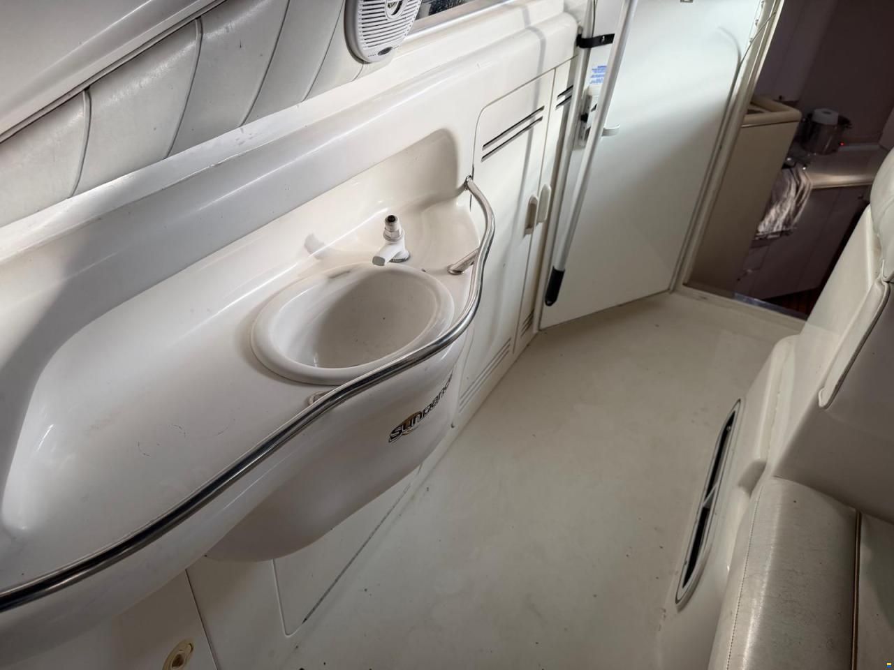 Sea Ray 400 Sundancer