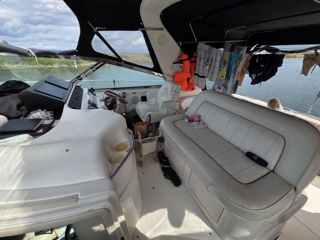 Sea Ray 400 Sundancer