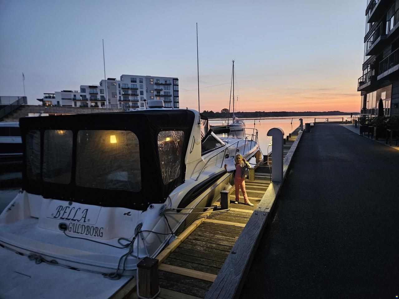 Sea Ray 400 Sundancer