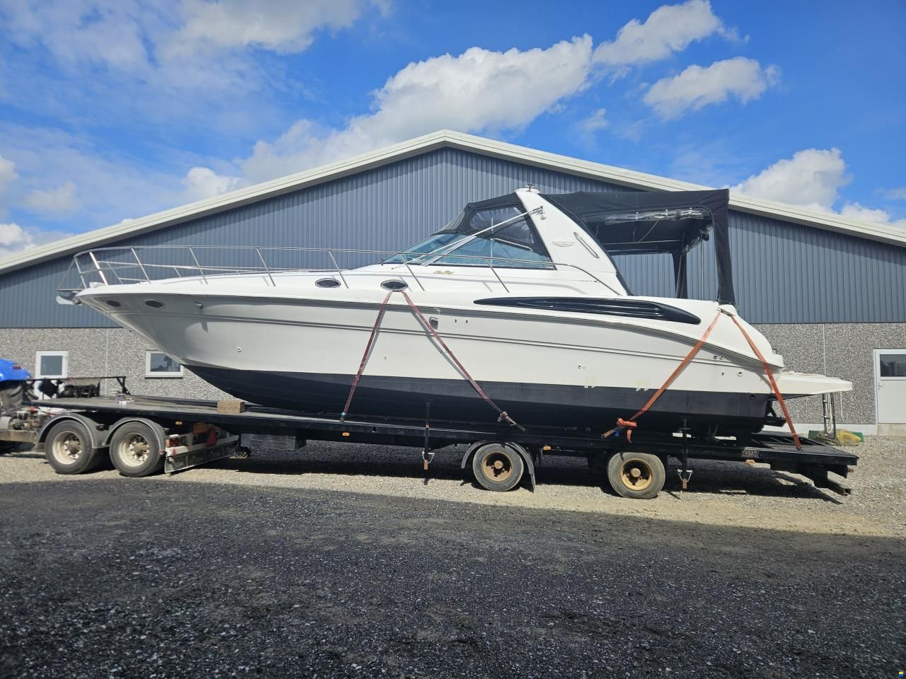 Sea Ray 400 Sundancer