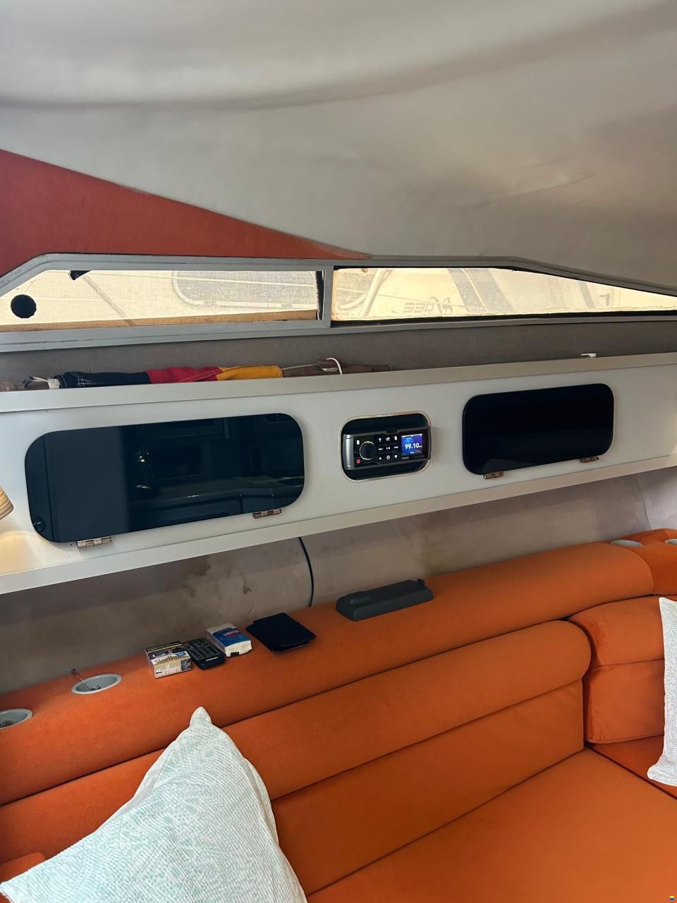 Sea Ray Sundancer 270