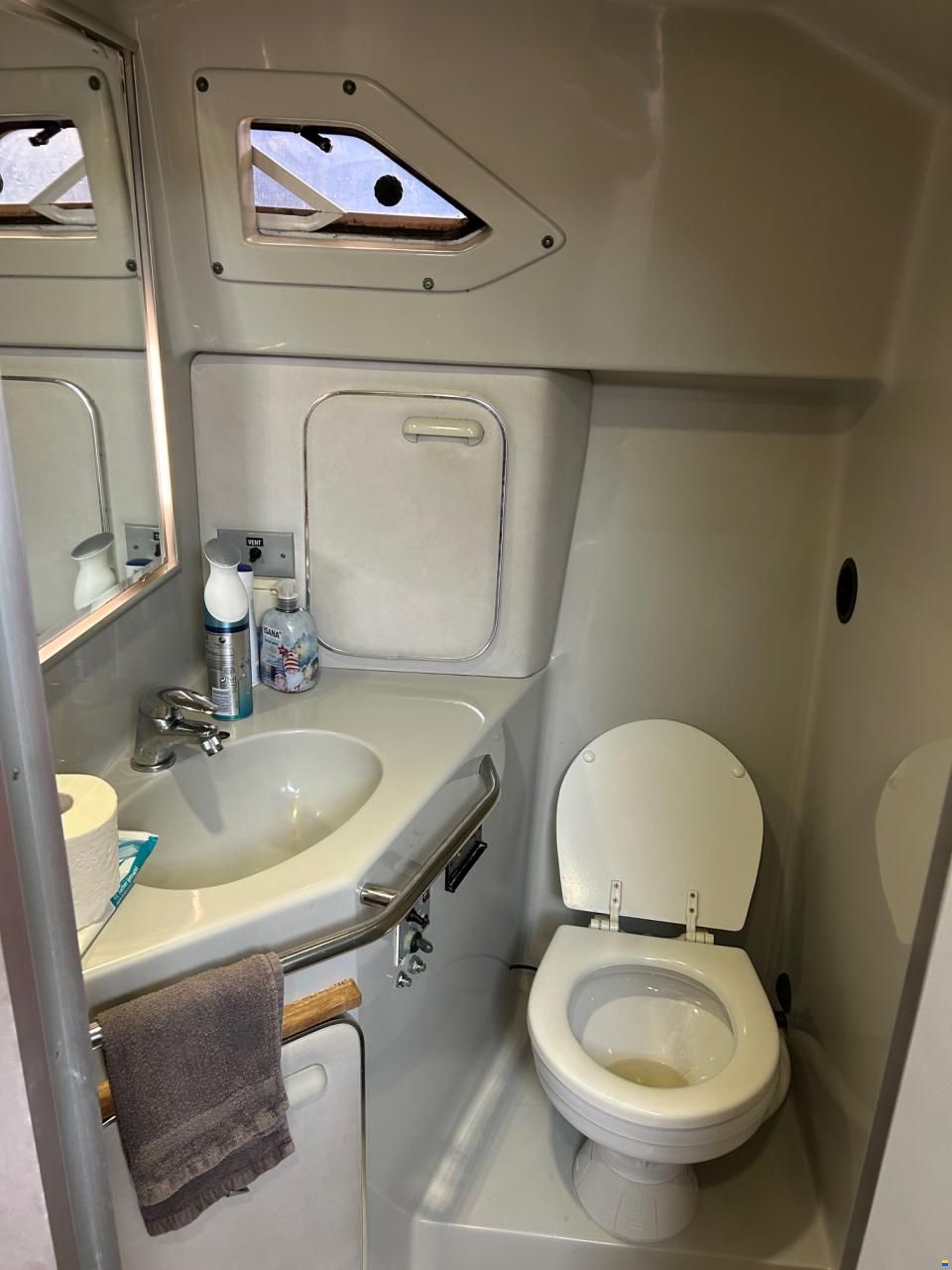 Sea Ray Sundancer 270