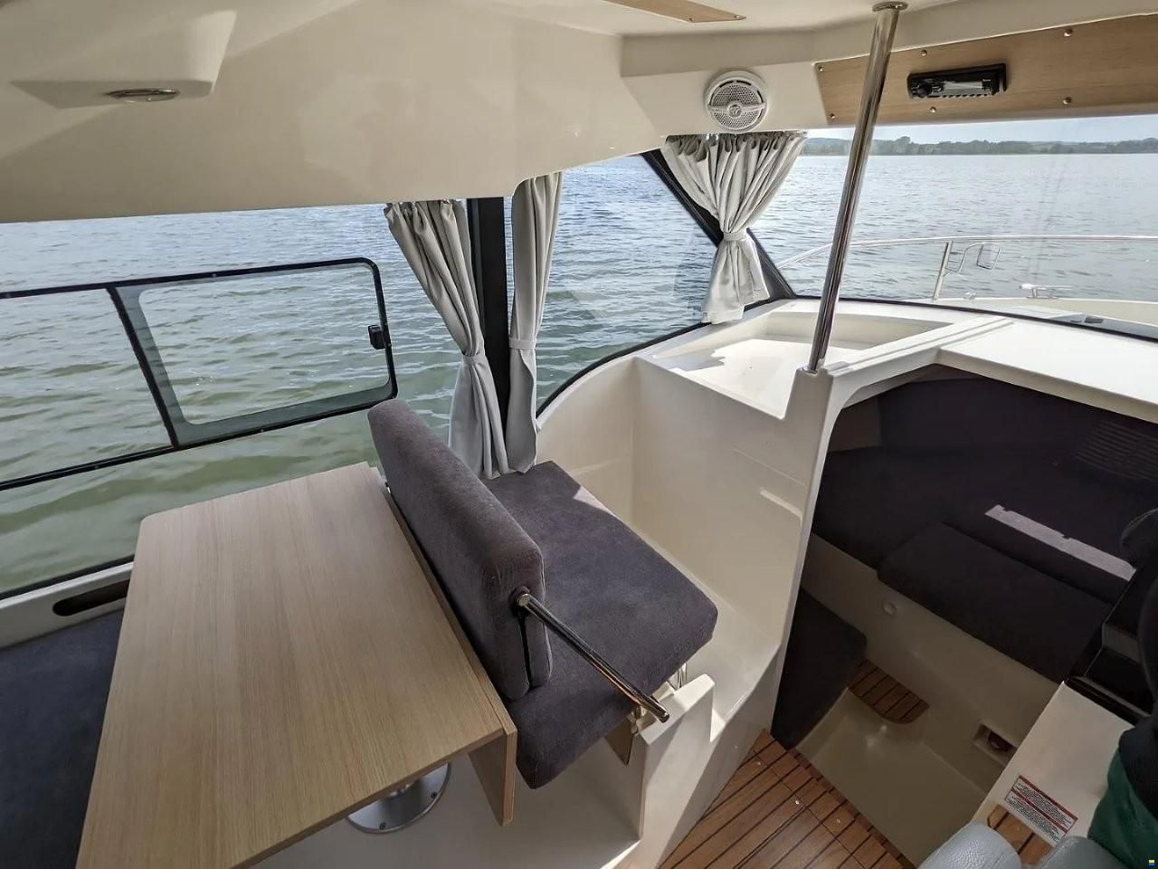 Balt SunCamper 35 Flybridge