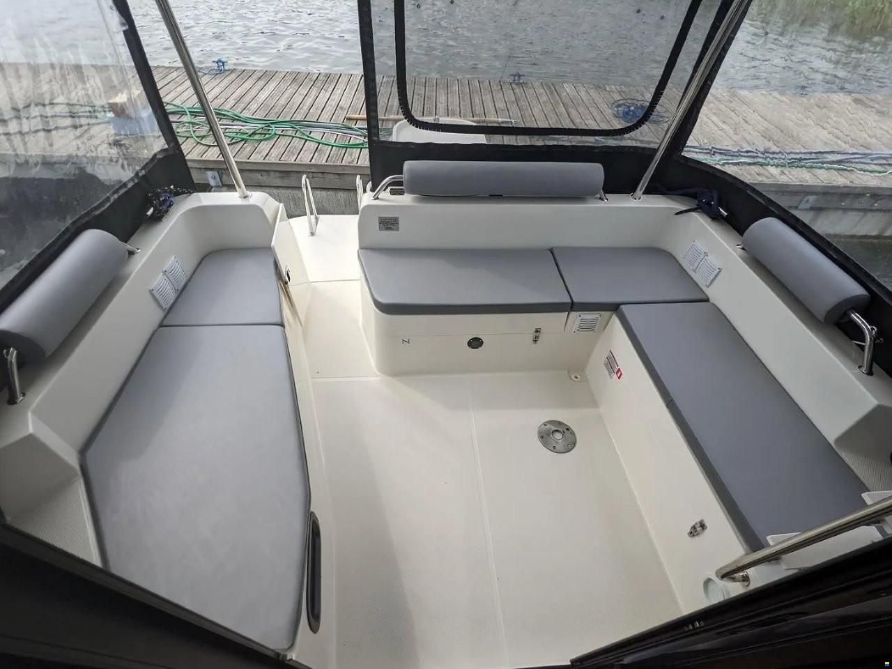 Balt SunCamper 35 Flybridge