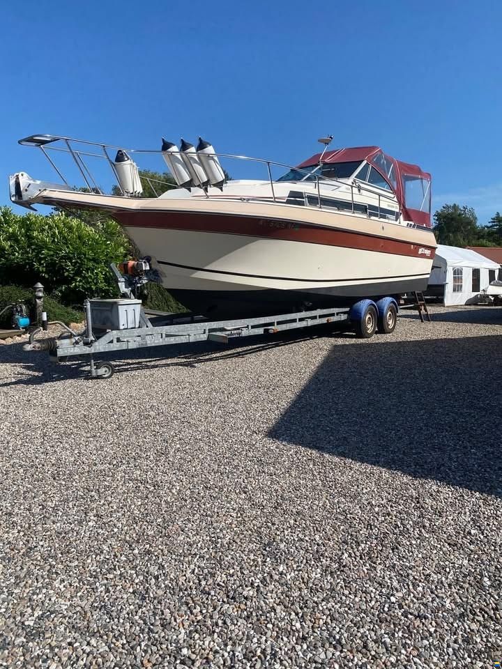 Cruisers Holiday 26