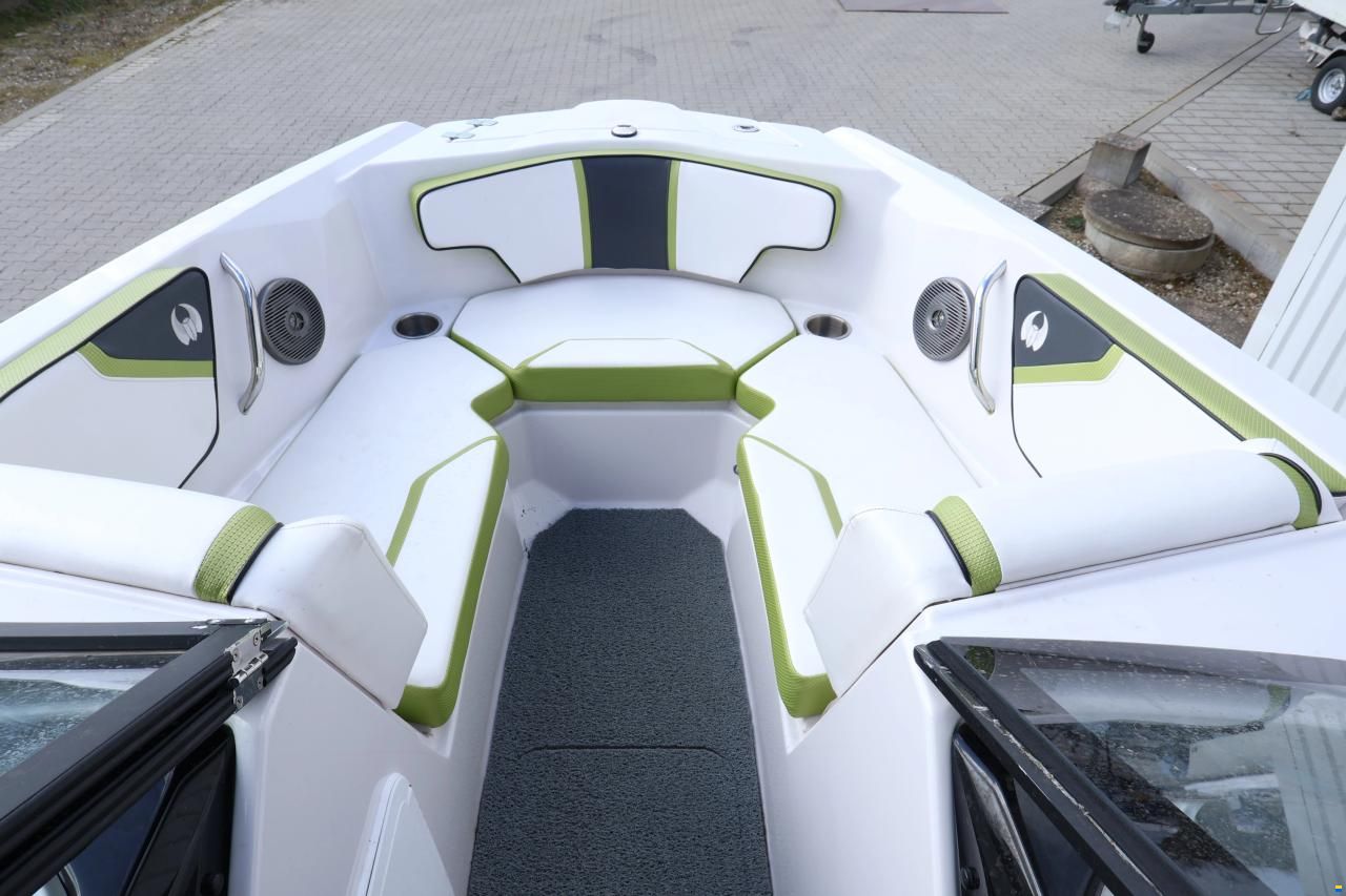 Scarab 215 HO Jet