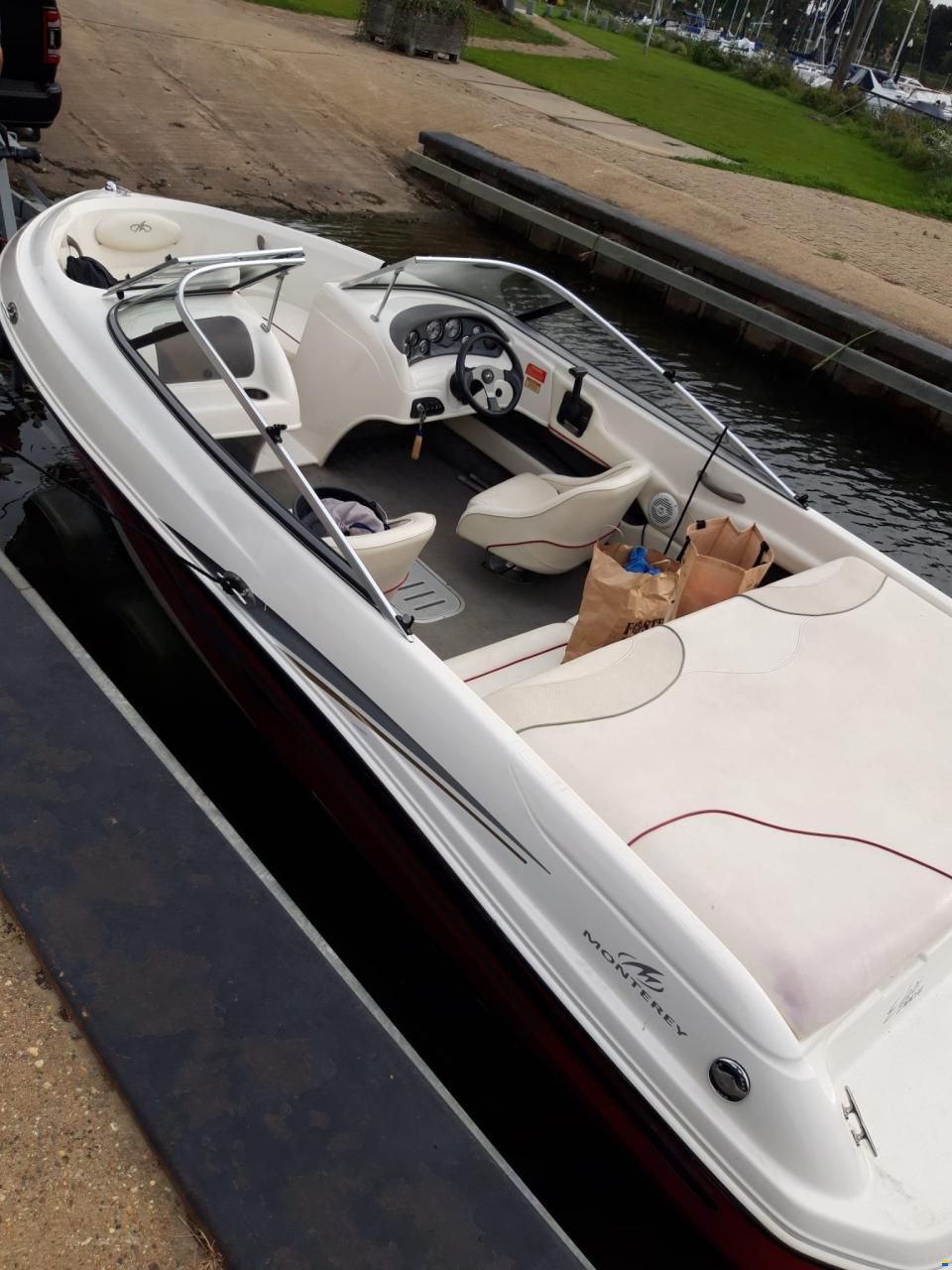 Monterey Speedboot 140 pk