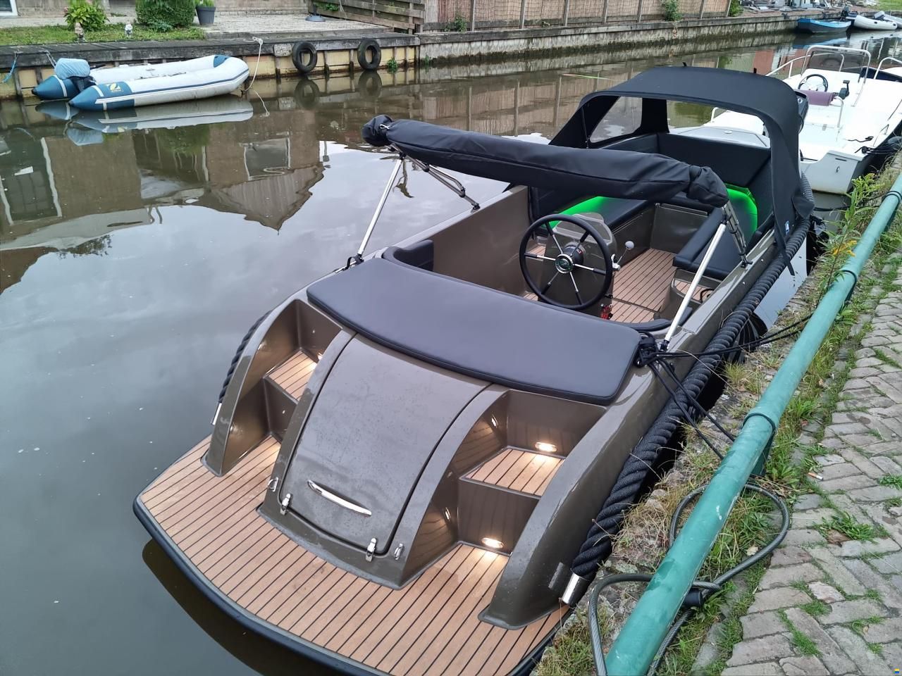 Beauty 580 Tender