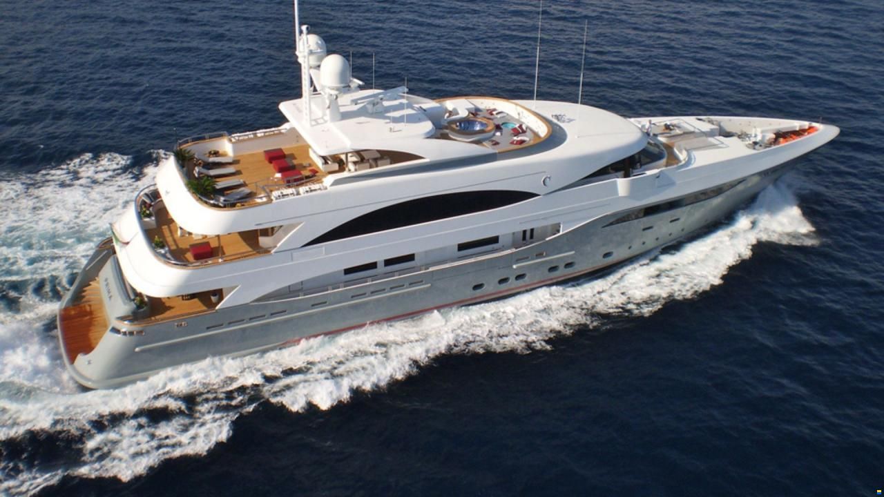 Columbus Yachts 177