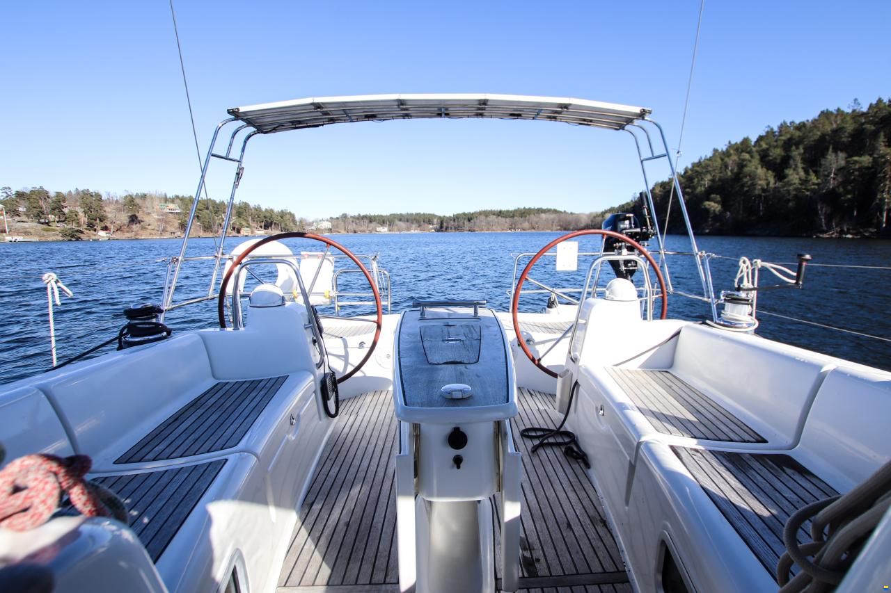 Beneteau Oceanis 43