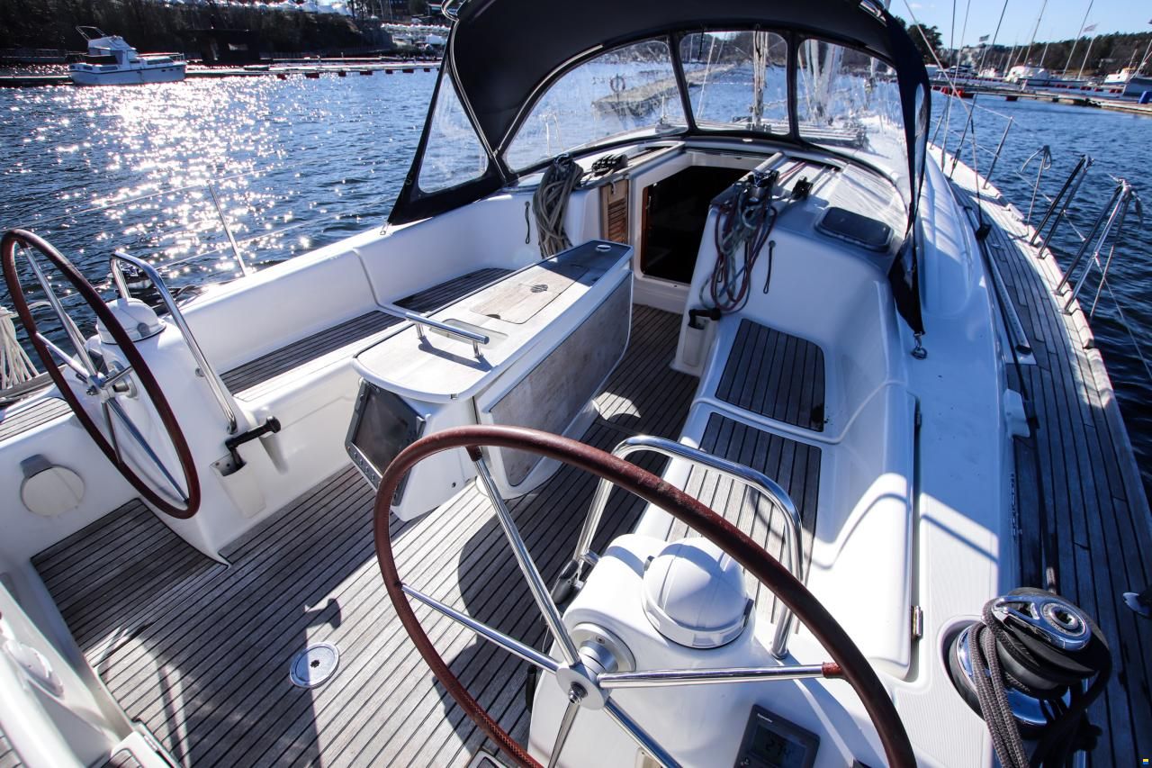 Beneteau Oceanis 43