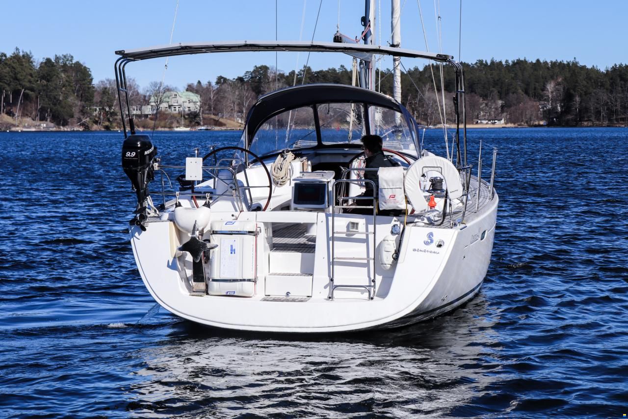 Beneteau Oceanis 43