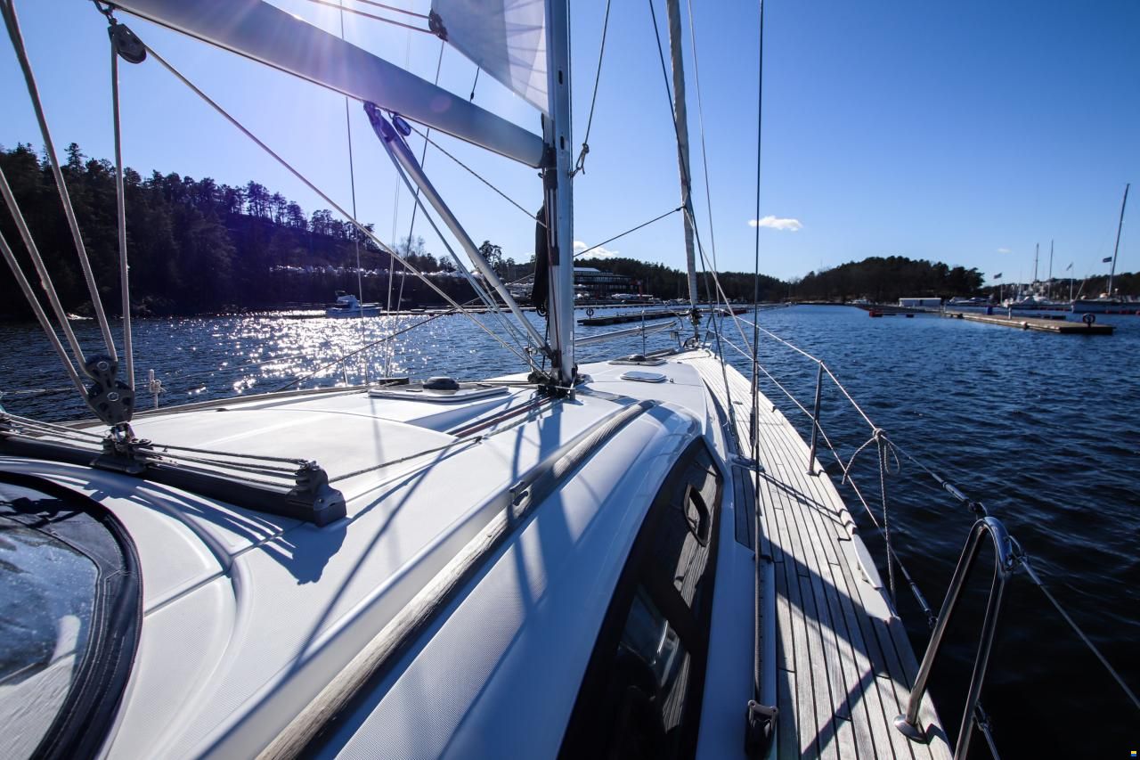 Beneteau Oceanis 43