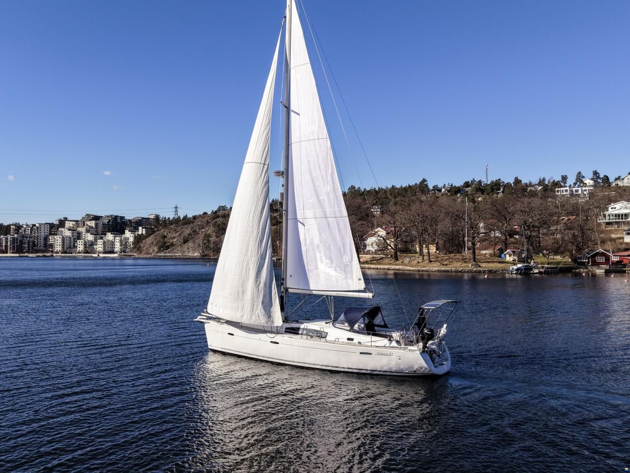 Beneteau Oceanis 43