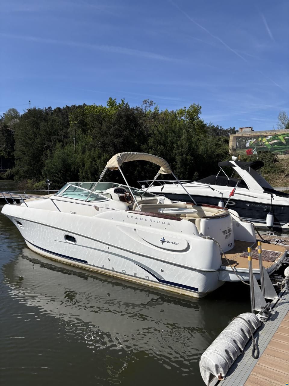 Jeanneau Leader 805