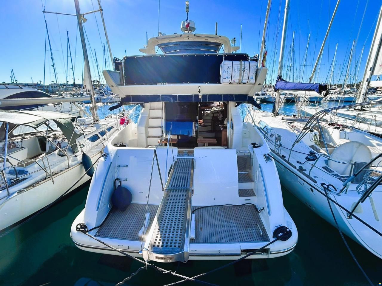 Azimut 55