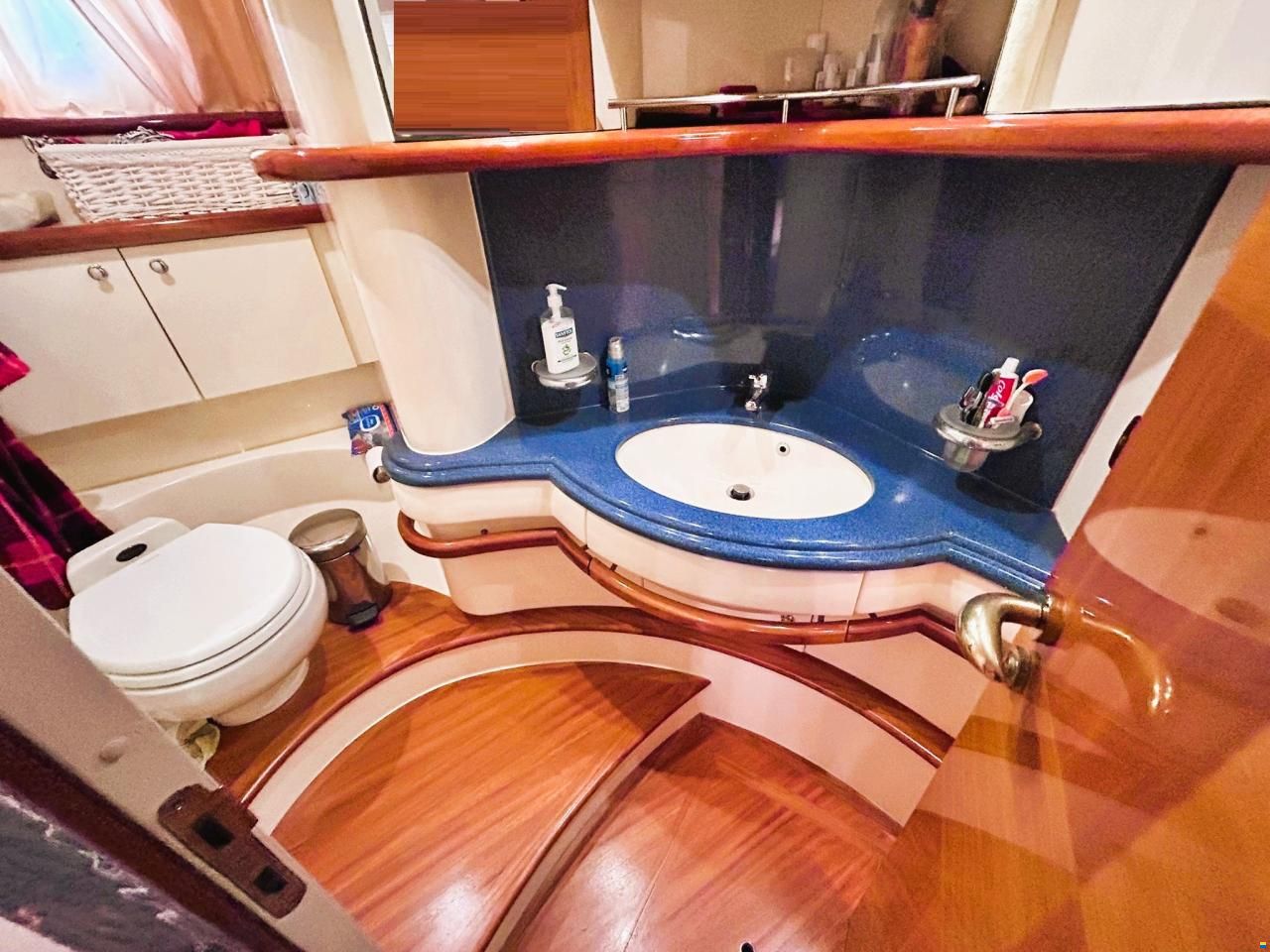 Azimut 55