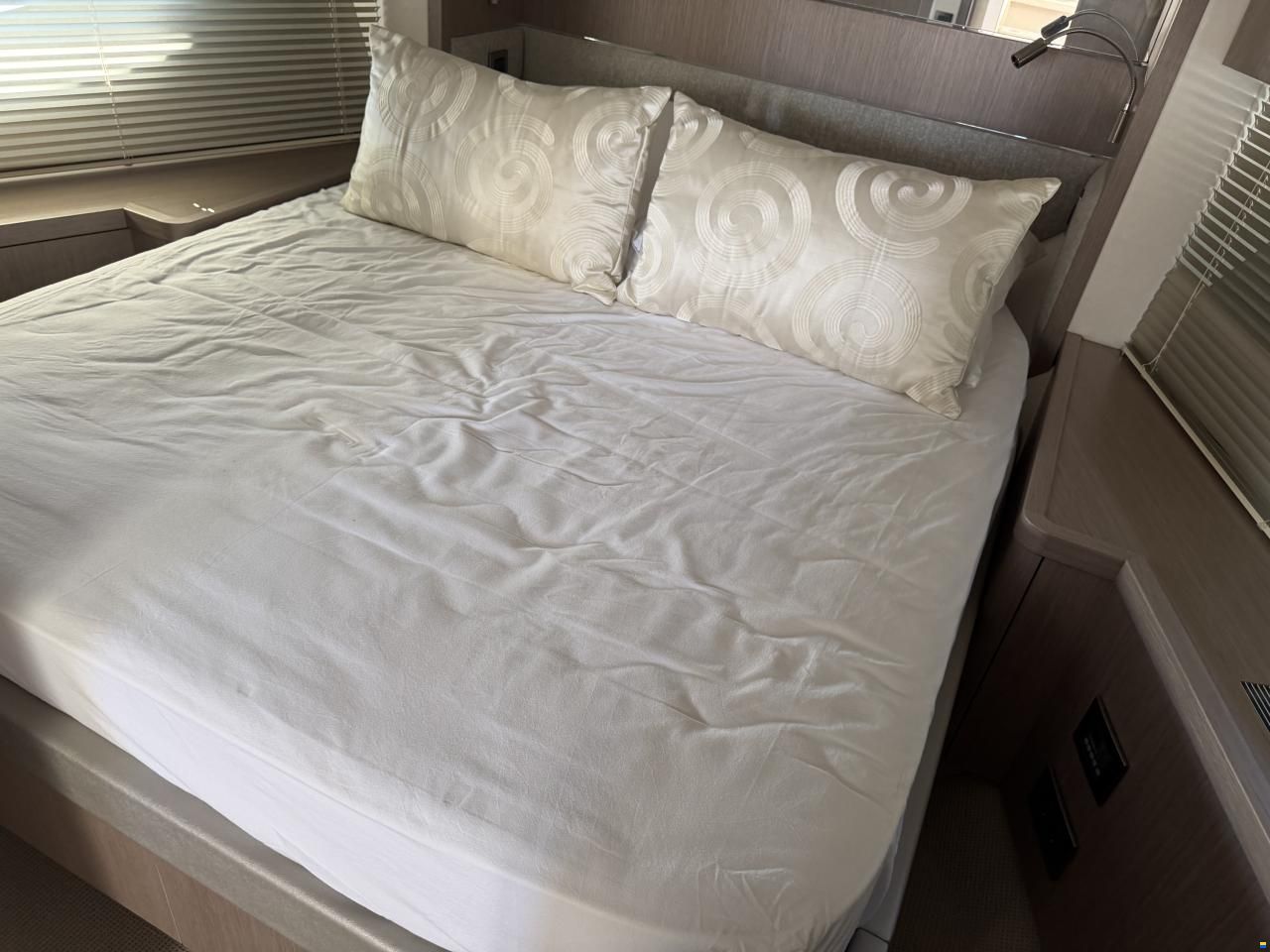 Sunseeker Predator 57