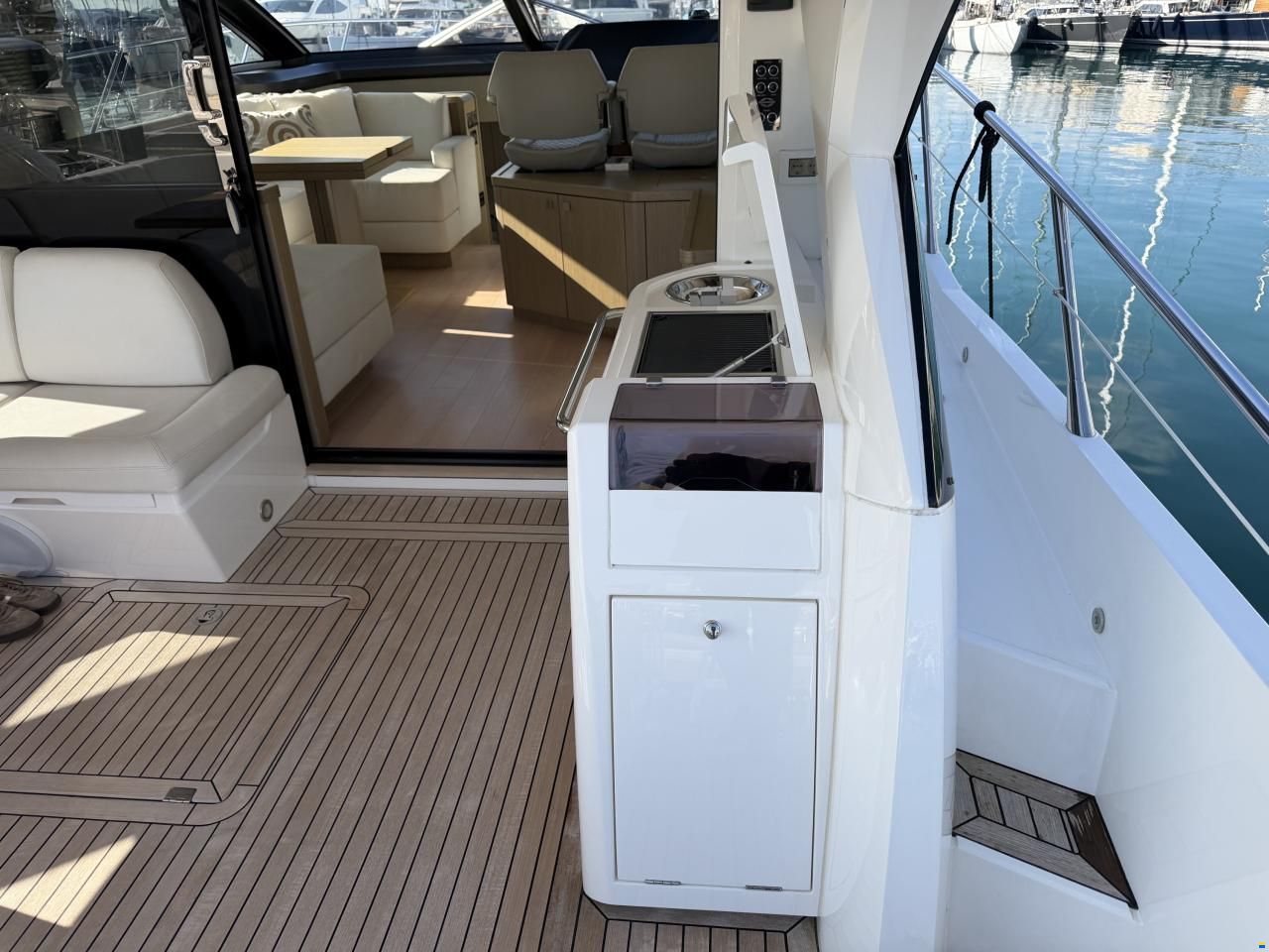 Sunseeker Predator 57