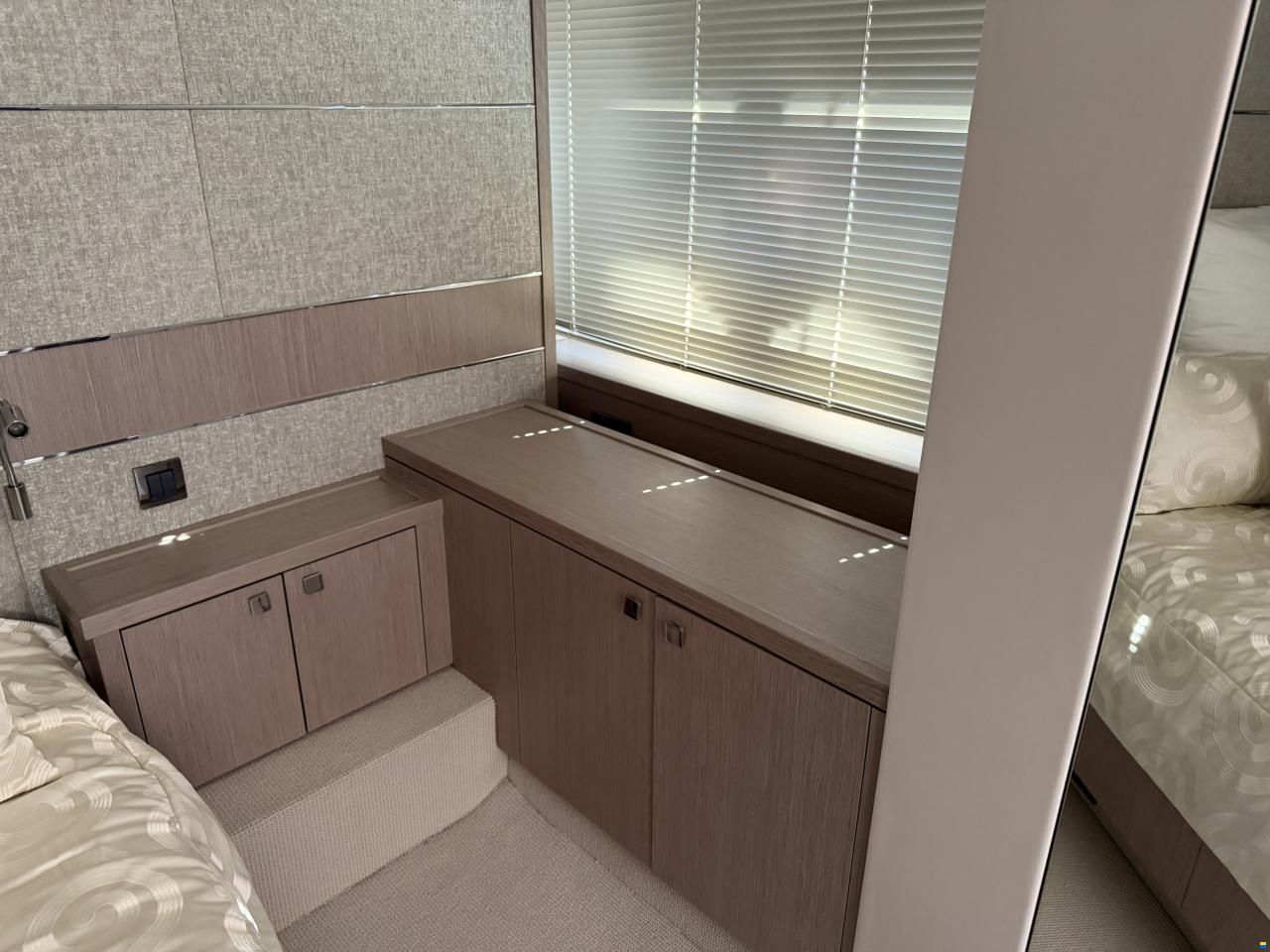 Sunseeker Predator 57