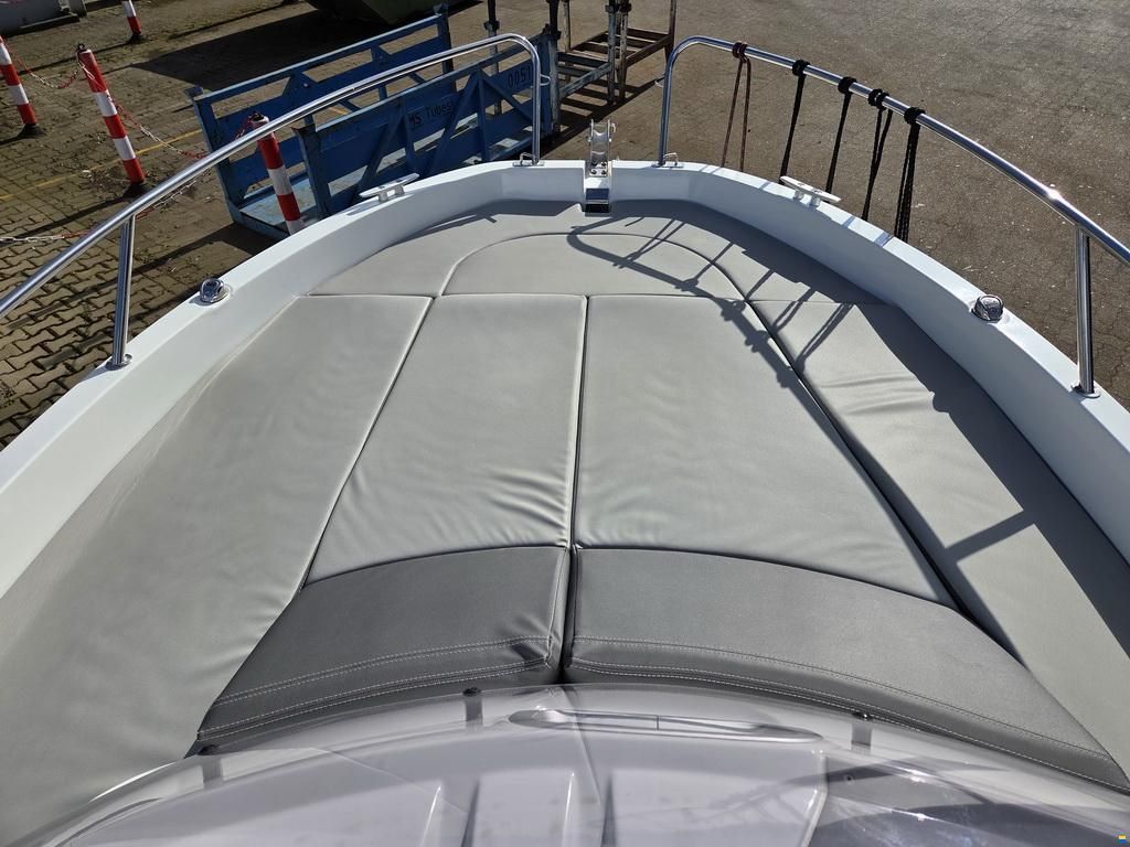 Jeanneau Cap Camarat 5.5 WA S2