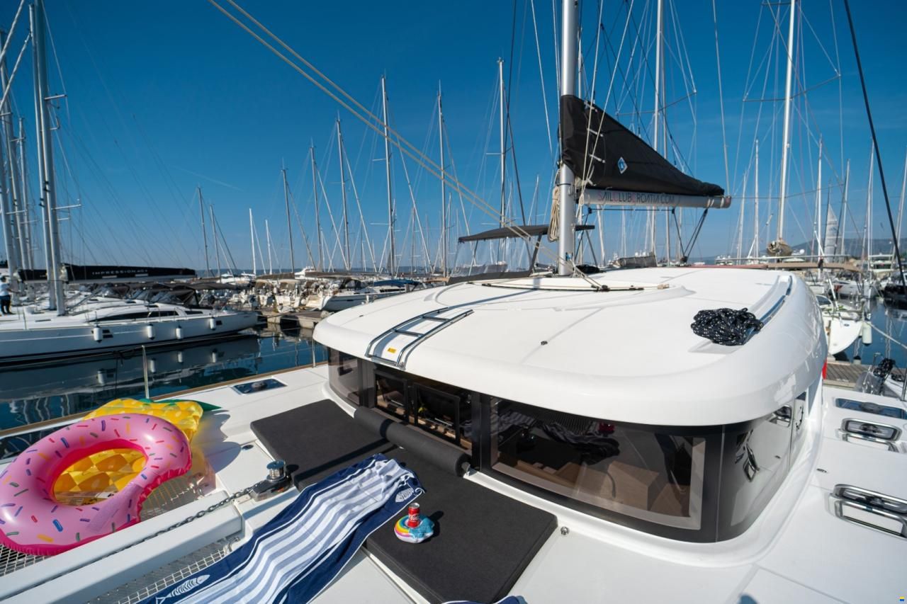 Lagoon 40