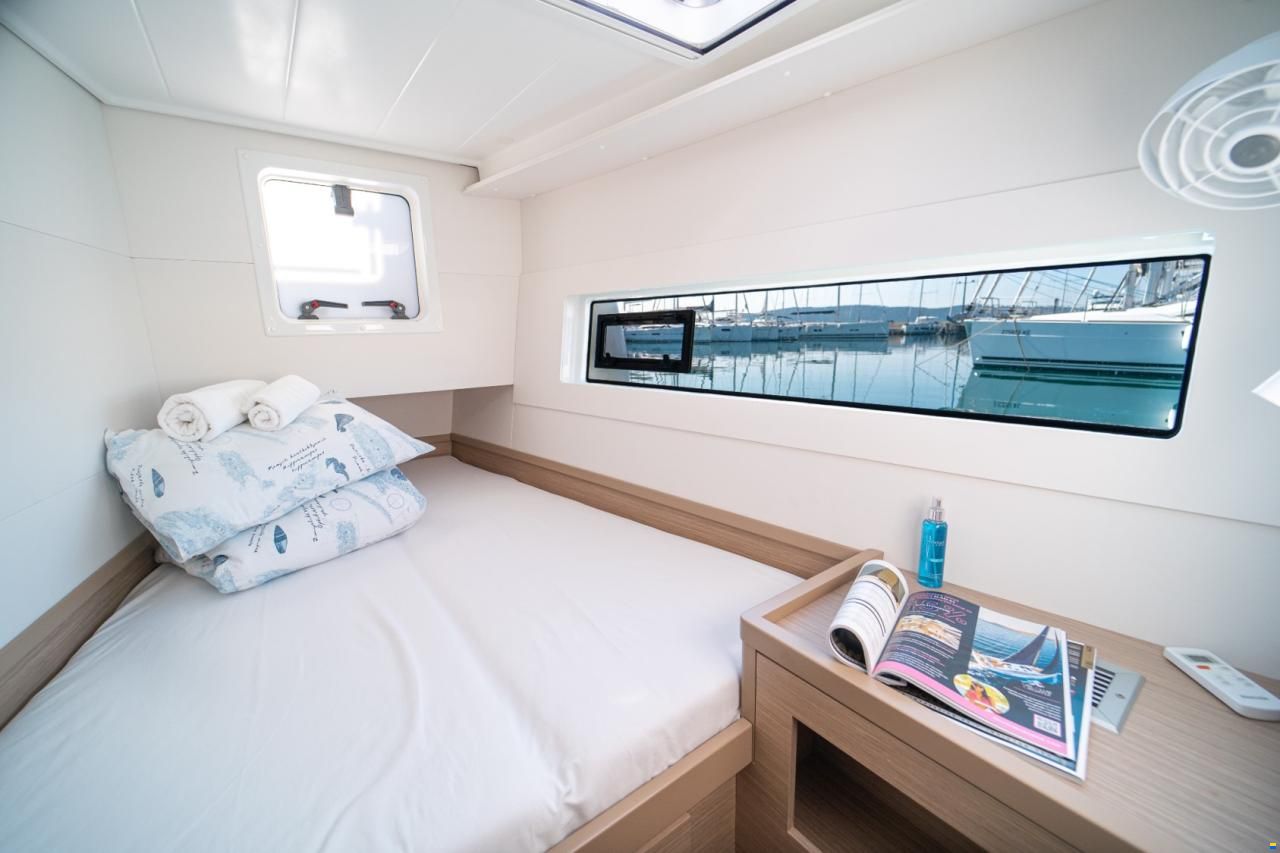 Lagoon 40