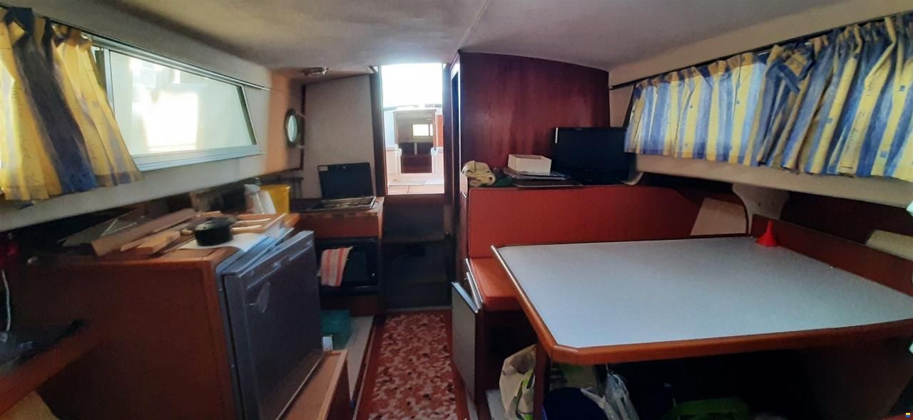 De Amer Amerglass 32 AK II Fly refit to