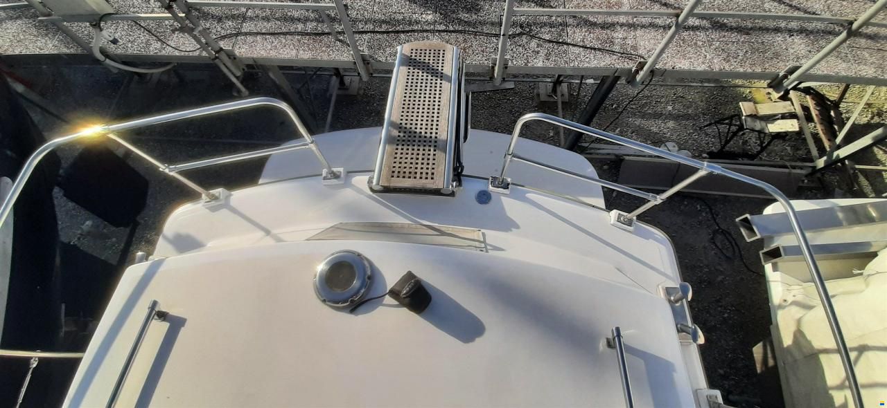 De Amer Amerglass 32 AK II Fly refit to
