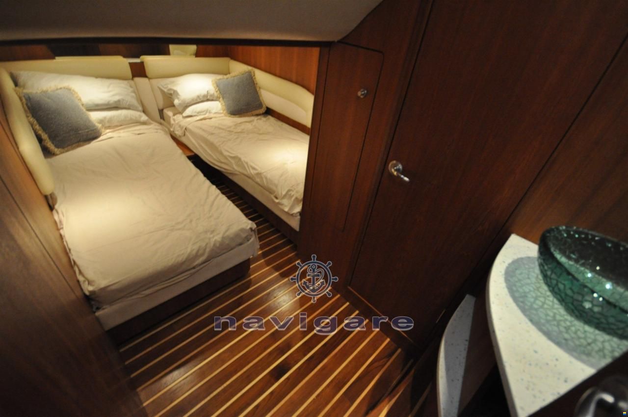 Tiara 4300 Sovran