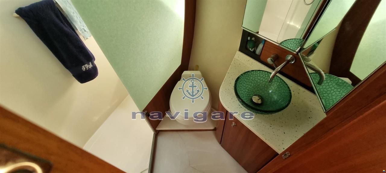 Tiara 4300 Sovran
