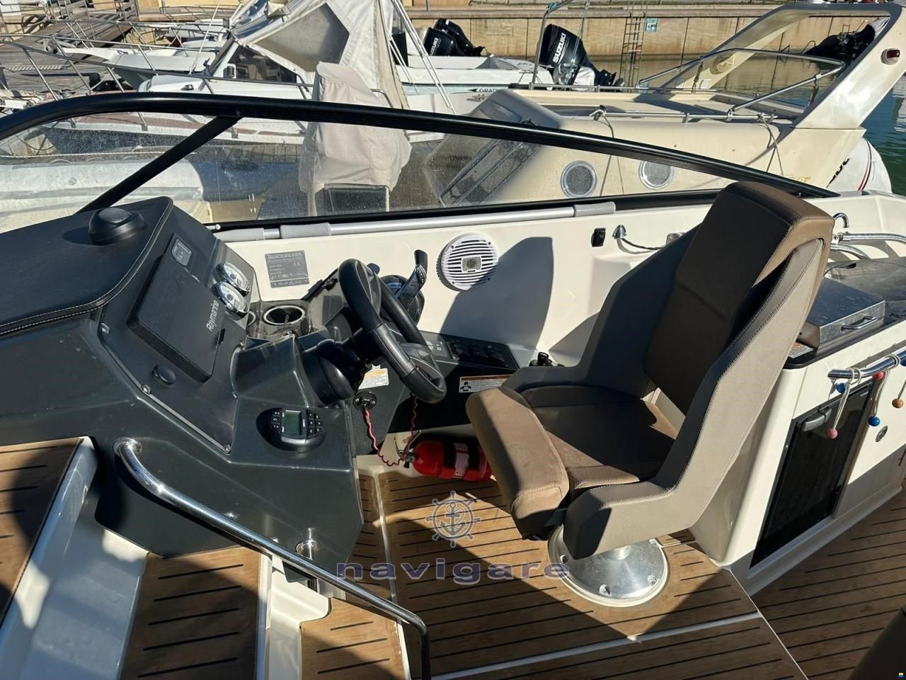 Quicksilver Activ 805 Cruiser
