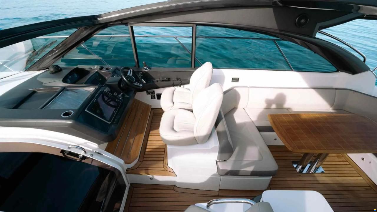 Princess V48