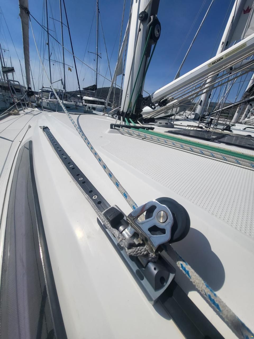 Bavaria 37 CRUISER