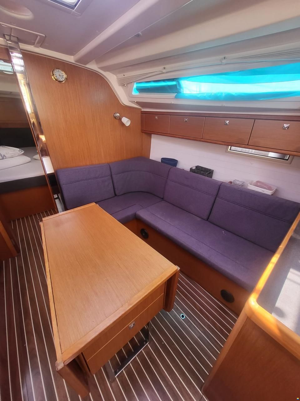 Bavaria 37 CRUISER
