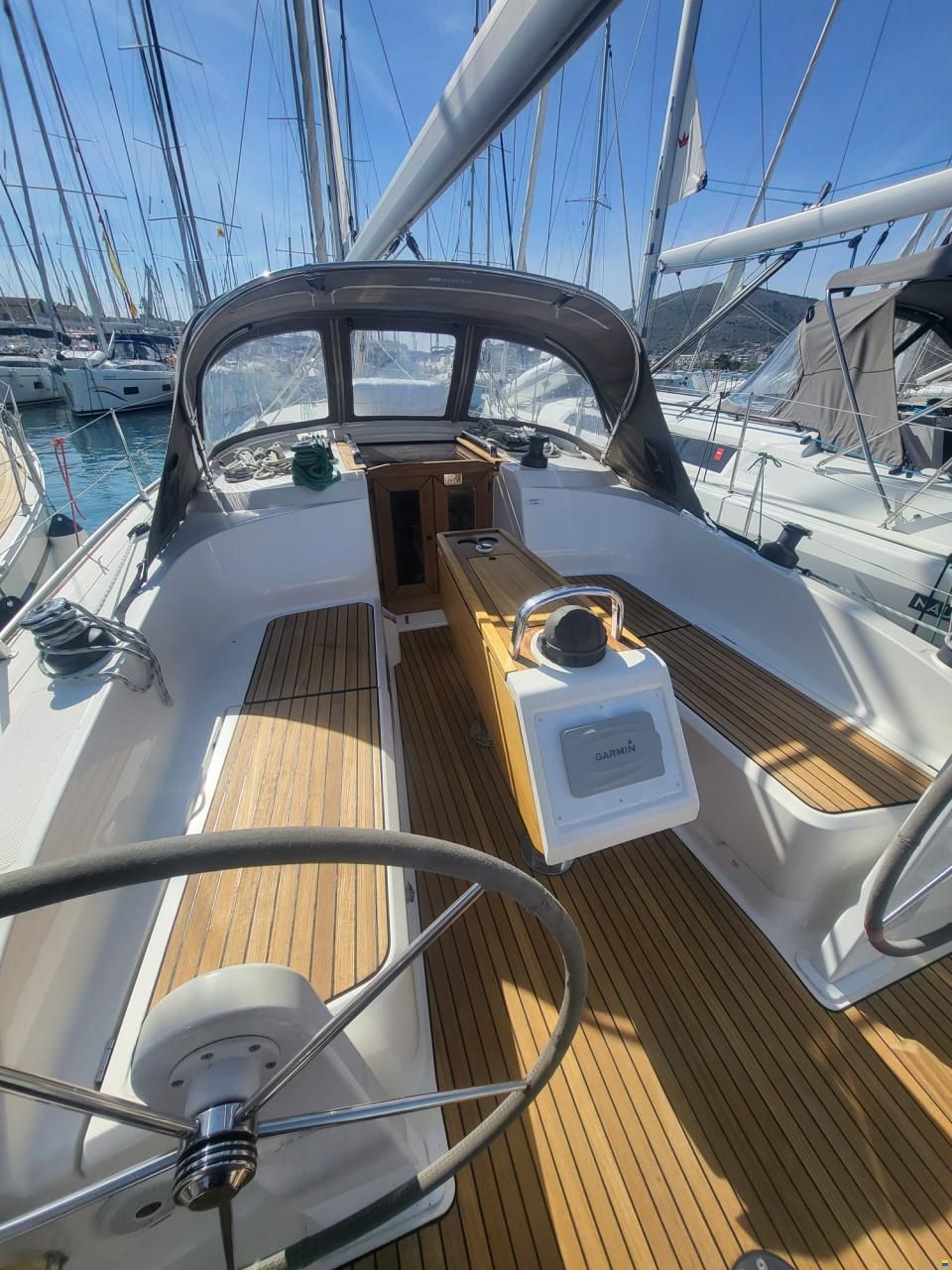 Bavaria 37 CRUISER
